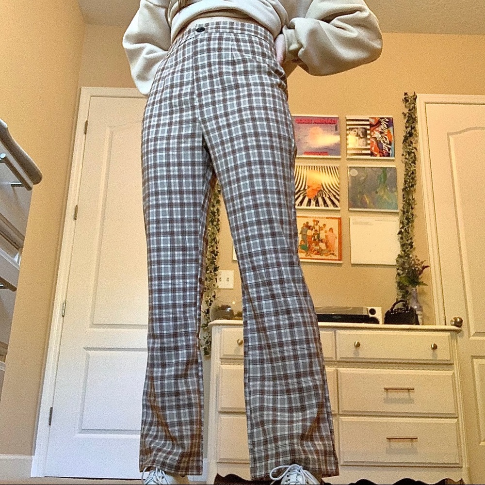 SOLD ON DEPOP High waist brown plaid pants
